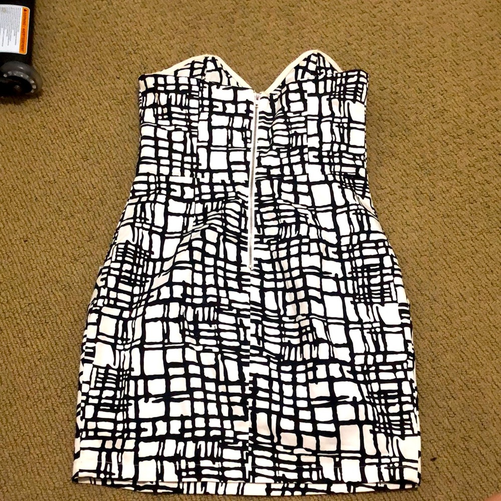 Vici Collection Structured Mini Dress - image 2